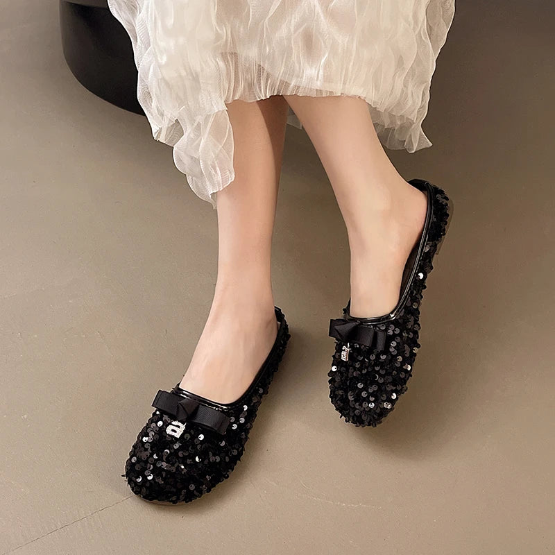 Leisure Summer Flats — Round Toe Low Heels with Bling Metal