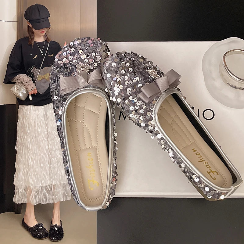 Leisure Summer Flats — Round Toe Low Heels with Bling Metal