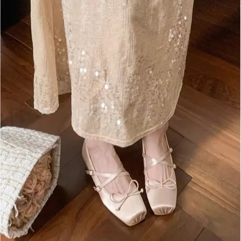 Elegant Block Heel Mary Janes – Square Toe, Bow-Knot Style