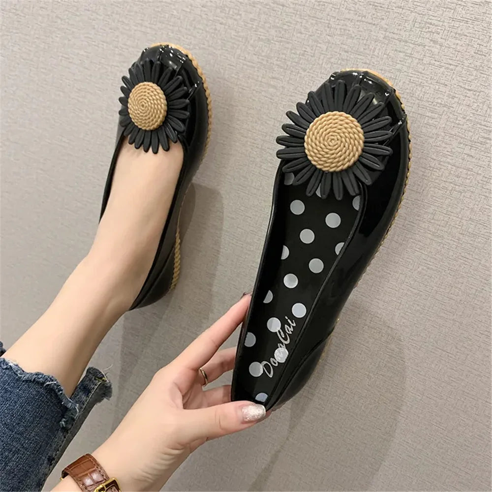 Bow Tie Round Toe Flats – Women’s Casual Comfort Shoes