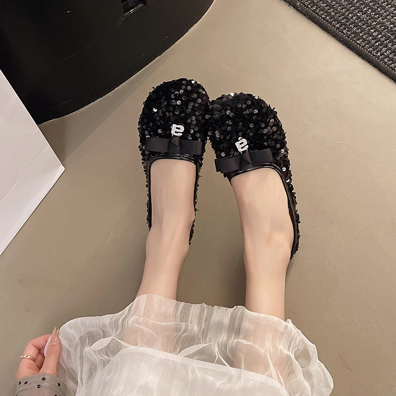 Leisure Summer Flats — Round Toe Low Heels with Bling Metal
